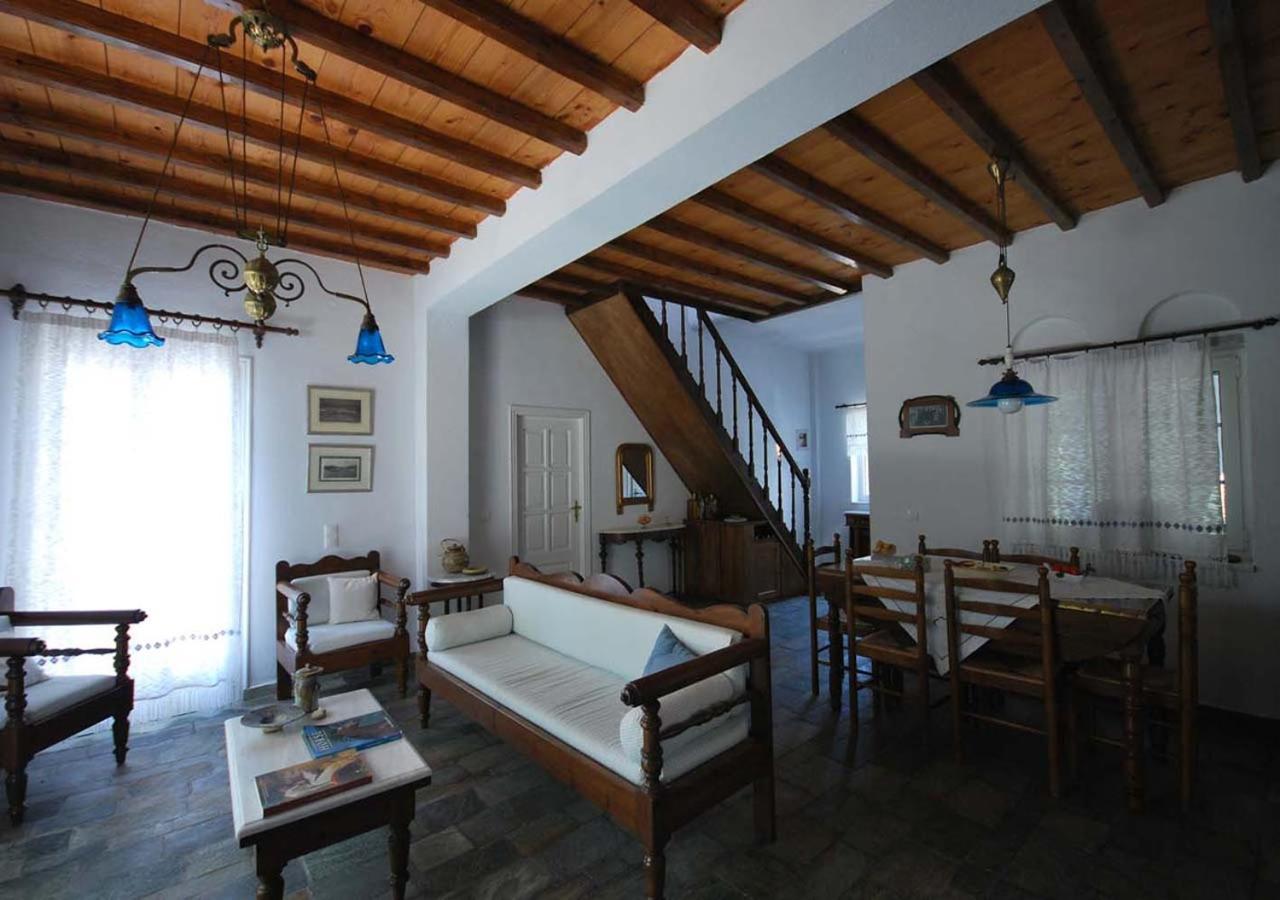Romano Garden House - Land Tales Agios Romanos Eksteriør billede