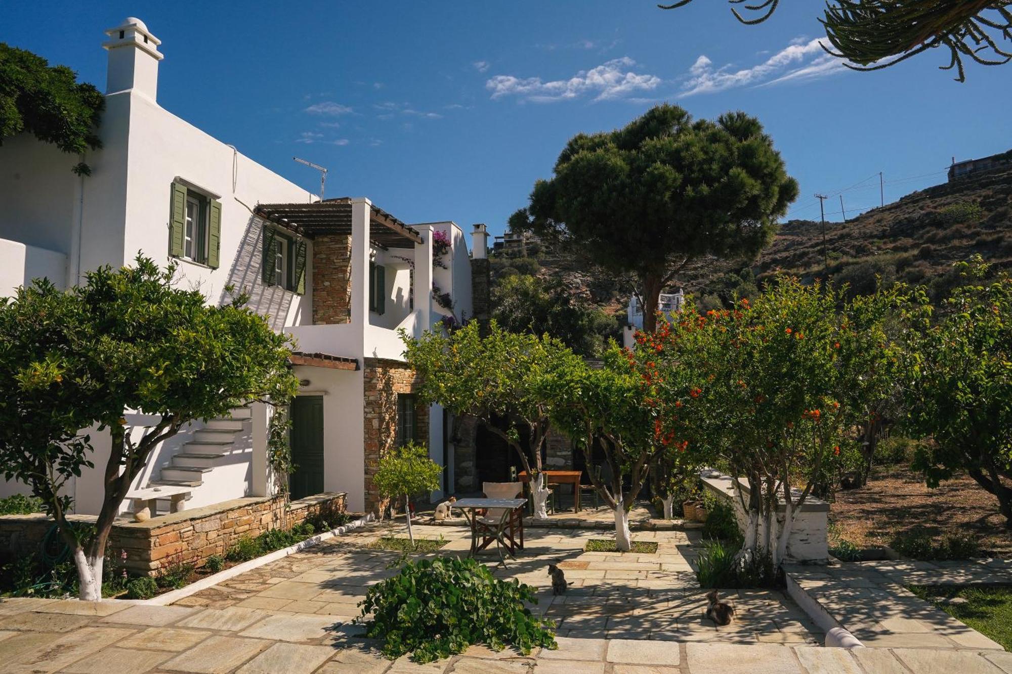 Romano Garden House - Land Tales Agios Romanos Eksteriør billede